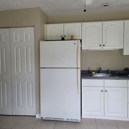 Entire Guesthouse 5 Mins To Siesta Key & Downtown 사라소타 외부 사진